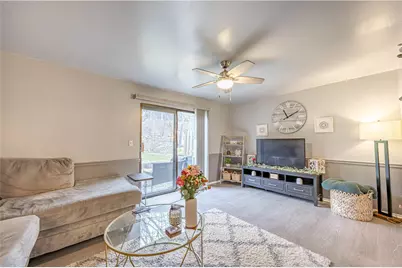 305 Woodbridge Dr, Ross Twp, PA 15237 - Photo 5