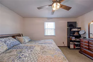 404 Summer Haven Ct, Pittsburgh, PA 15239 - Photo 9