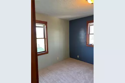 4217 Hillsville Rd, Pulaski Township, PA 16143 - Photo 13