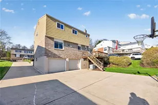 5952 Monongahela Ave, Bethel Park, PA 15102 - Photo 35