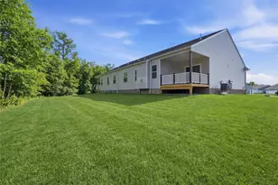 173 Raven Cir, Buffalo Township, PA 16055 - Photo 17