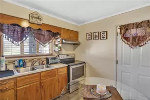 804 George, Scottdale, PA 15683 - Photo 17