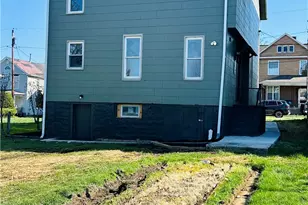 103 Memorial St, Dunbar, PA 15431 - Photo 23