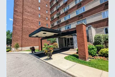 128 N Craig St #303, Pittsburgh, PA 15213 - Photo 1