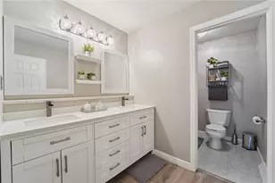 2119 Huntington Ct S, Pittsburgh, PA 15090 - Photo 31