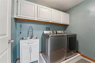 2119 Huntington Ct S, Pittsburgh, PA 15090 - Photo 23