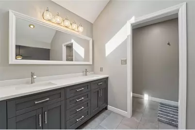2119 Huntington Ct S, Pittsburgh, PA 15090 - Photo 25