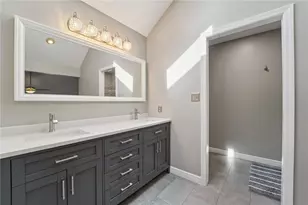 2119 Huntington Ct S, Pittsburgh, PA 15090 - Photo 25