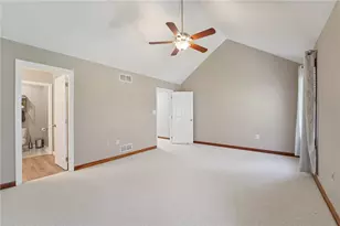 2119 Huntington Ct S, Pittsburgh, PA 15090 - Photo 19