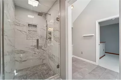 2119 Huntington Ct S, Pittsburgh, PA 15090 - Photo 31