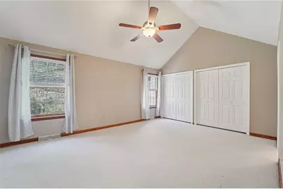 2119 Huntington Ct S, Pittsburgh, PA 15090 - Photo 17