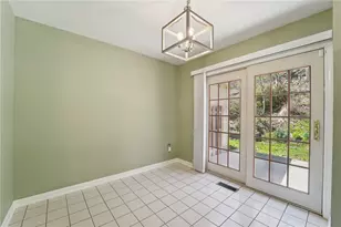 2119 Huntington Ct S, Pittsburgh, PA 15090 - Photo 15