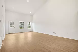 107 Blue Bird Ln, Buffalo Township, PA 16055 - Photo 5