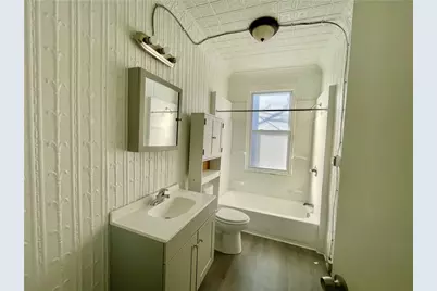 1104 Brabec St, Pittsburgh, PA 15212 - Photo 13