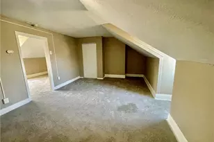 1104 Brabec St, Pittsburgh, PA 15212 - Photo 15