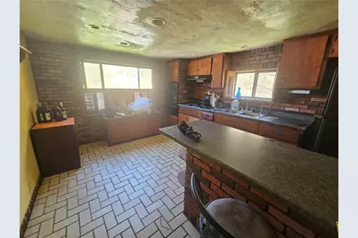 661 Calera St, Pittsburgh, PA 15207 - Photo 25