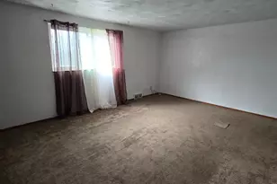 2510 Park Hill Dr, Pittsburgh, PA 15221 - Photo 13