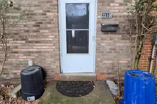 2510 Park Hill Dr, Pittsburgh, PA 15221 - Photo 1