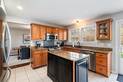 240 Fox Meadow Dr, Pine Township, PA 15090 - Photo 7