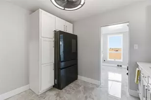 403 Oak St, West Mifflin, PA 15122 - Photo 9