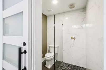 705 Forest Edge Court, Pittsburgh, PA 15090 - Photo 17