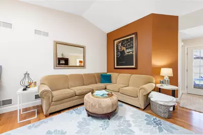 113 Merion Court, Hempfield Township, PA 15601 - Photo 3