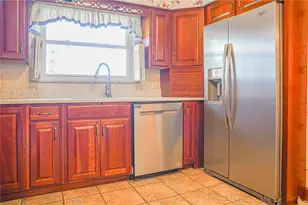 2913 N Mercer St, Neshannock Township, PA 16105 - Photo 11