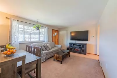 520 Grant Ave, Baden, PA 15005 - Photo 5