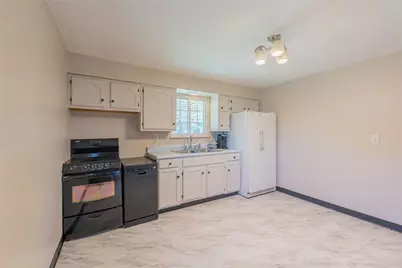 520 Grant Ave, Baden, PA 15005 - Photo 13