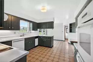 110 Spring Dr, Kiskiminetas Township, PA 15613 - Photo 7