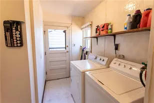 1135 N Saint Clair, Pittsburgh, PA 15206 - Photo 15