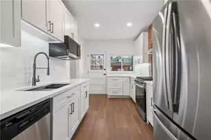 1020 Jancey St, Pittsburgh, PA 15206 - Photo 11