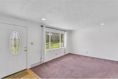 3930 Evergreen Dr, Monroeville, PA 15146 - Photo 3