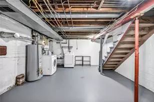 2075 Spring Valley Rd, Scott Township, PA 15243 - Photo 35