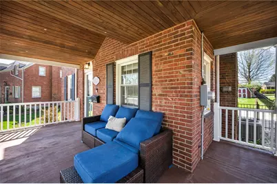 2075 Spring Valley Rd, Scott Township, PA 15243 - Photo 5