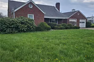 426 15th Ave, Patterson Township, PA 15010 - Photo 1