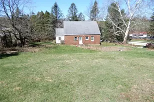 664 Old Morganza Rd, Cecil, PA 15317 - Photo 9