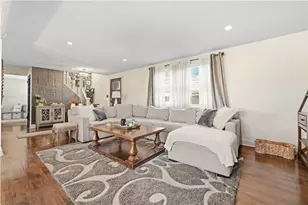 4023 Crabapple Dr, Kennedy Township, PA 15136 - Photo 13