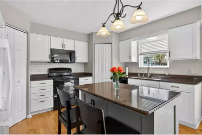 1310 Morgan Cir, North Strabane, PA 15317 - Photo 7