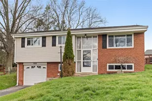 4052 Crestwood Dr, West Deer, PA 15044 - Photo 3