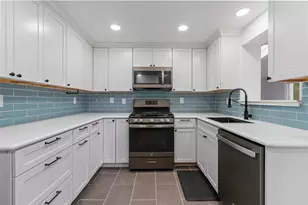 4052 Crestwood Dr, West Deer, PA 15044 - Photo 9