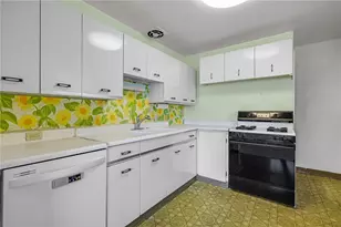 926 Gladys Ave, Beechview, PA 15216 - Photo 11