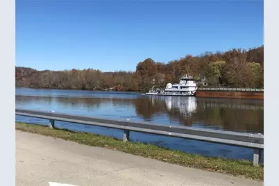 508 Front Street, East Bethlehem, FL 15333 - Photo 1