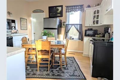 220 Overholt Dr, East Huntington, PA 15683 - Photo 7