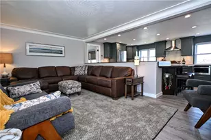 101 Meadow Dr, Elizabeth Twp/Boro, PA 15037 - Photo 7