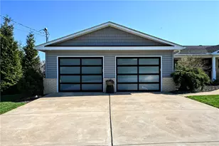 101 Meadow Dr, Elizabeth Twp/Boro, PA 15037 - Photo 3