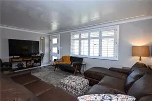 101 Meadow Dr, Elizabeth Twp/Boro, PA 15037 - Photo 9