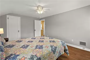 810 Irwin Dr, Pittsburgh, PA 15236 - Photo 19