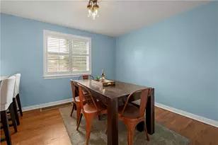 810 Irwin Dr, Pittsburgh, PA 15236 - Photo 9