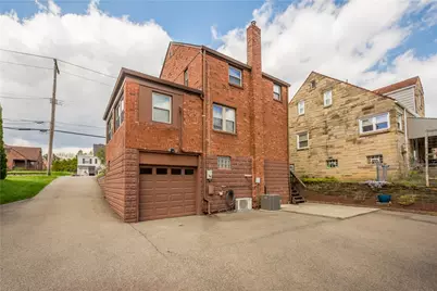 810 Irwin Dr, Pittsburgh, PA 15236 - Photo 37